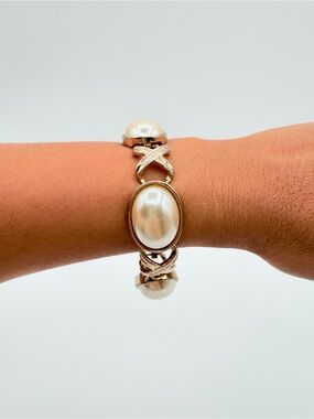 Vintage Gold Tone Faux Pearl Link Bracelet